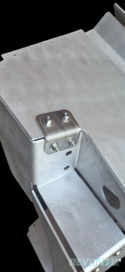 Podstopnice aluminiowe do CFMOTO GEN3 Podstopnice aluminiowe do CFMOTO GEN3