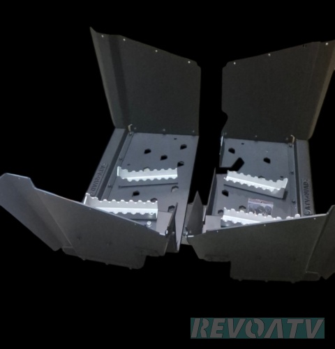 Podstopnice aluminiowe do CFMOTO GEN3 Podstopnice aluminiowe do CFMOTO GEN3