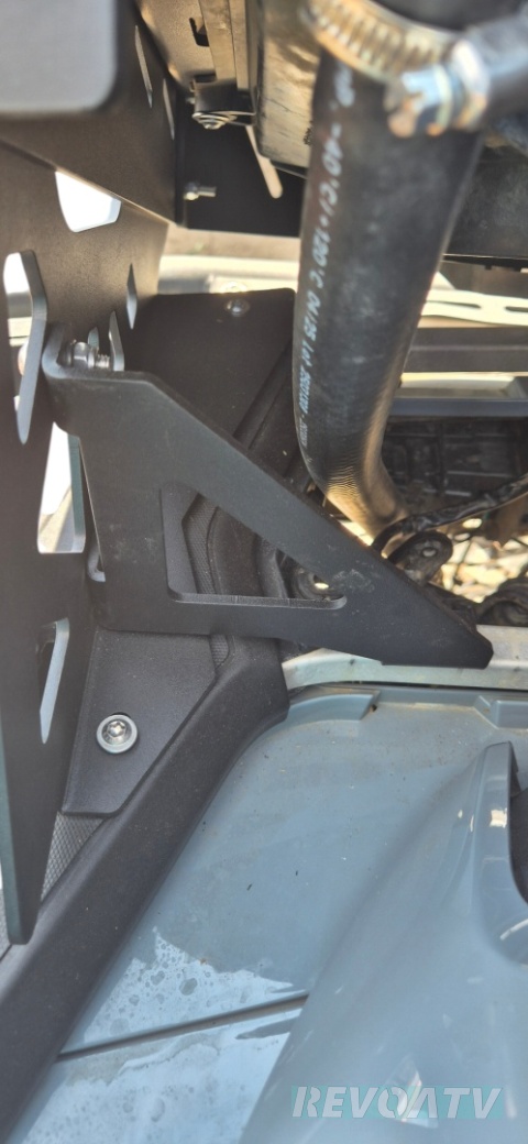 Relokacja chłodnicy CFMOTO 1000 / 850 GEN3 – POLSKA PRODUKCJA