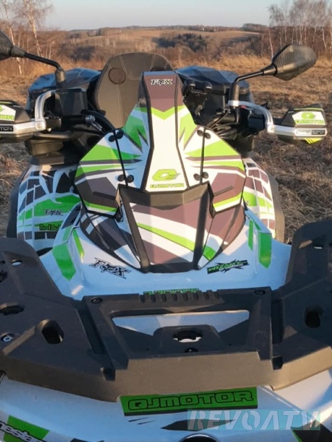 Wysoki snorkel do silnika i wloty boczne CVT QJMOTOR SFA